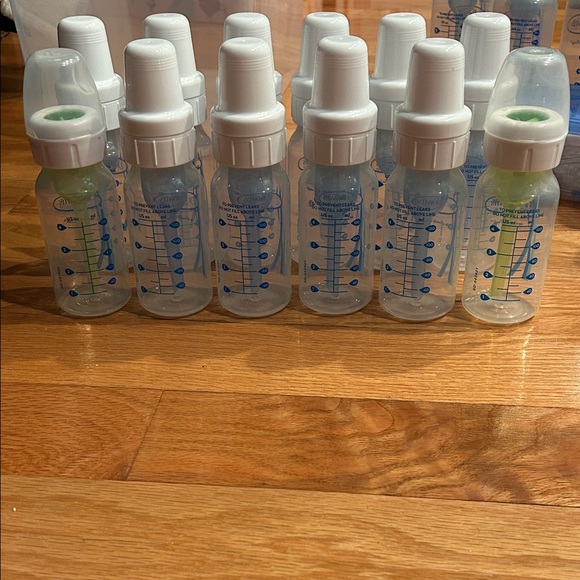 Dr. Brown's Baby Bottle with Blue Markings - Picture 1 of 3